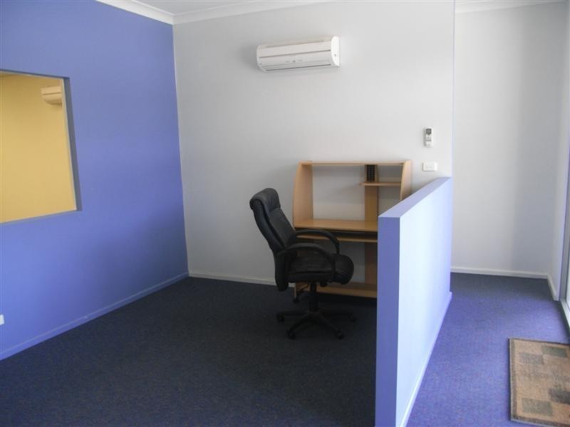 2/28 Durgadin Street, Albion Park Rail NSW 2527