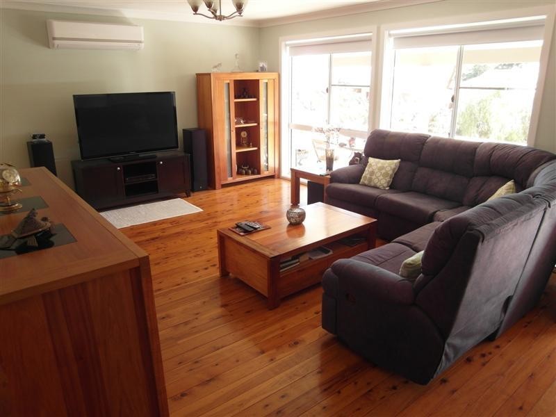 43 North Kiama Drive, Kiama Downs NSW 2533