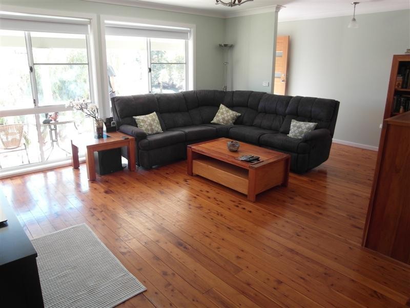 43 North Kiama Drive, Kiama Downs NSW 2533