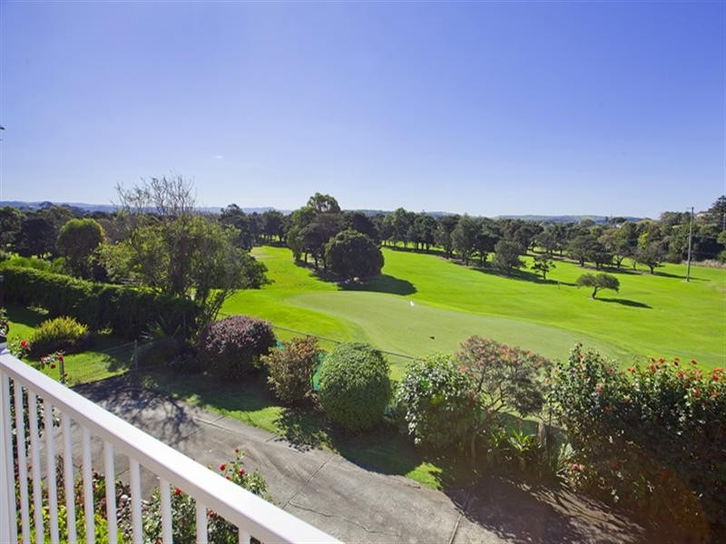 14 Golfers Parade, Kiama Downs NSW 2533