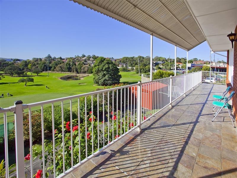 14 Golfers Parade, Kiama Downs NSW 2533