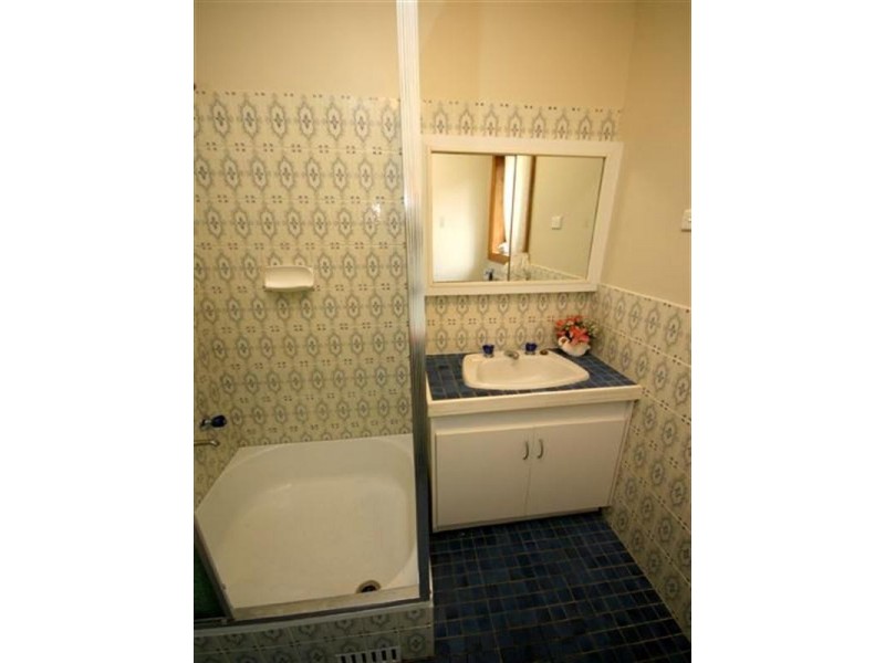 3/2 Tharkinna Avenue, Kiama NSW 2533