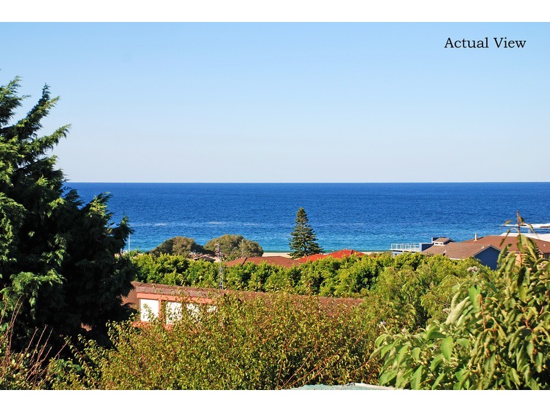 24 Holden Avenue, Kiama NSW 2533