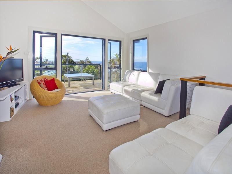 84 Attunga Avenue, Kiama Heights NSW 2533