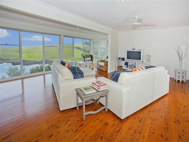 36 Elanora Road, Kiama NSW 2533