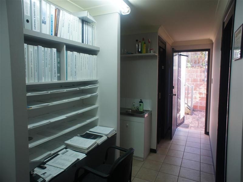 2/5 Railway Parade, Kiama NSW 2533