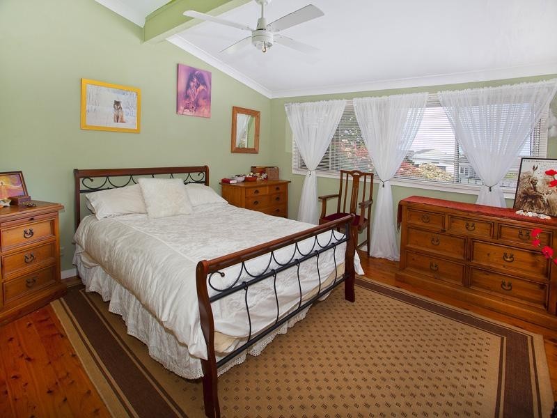 96 Riverside Drive, Kiama Downs NSW 2533