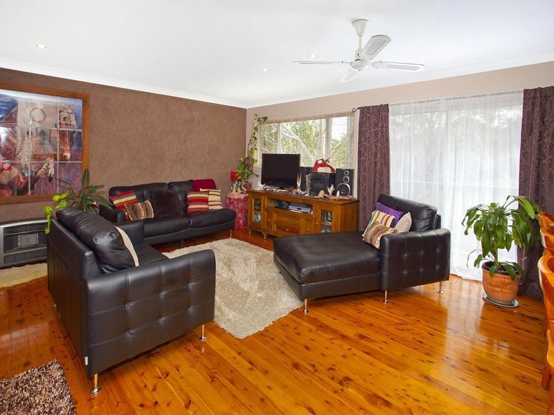 96 Riverside Drive, Kiama Downs NSW 2533