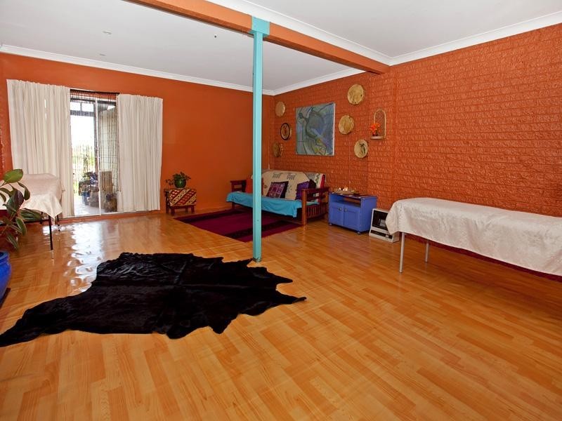 96 Riverside Drive, Kiama Downs NSW 2533