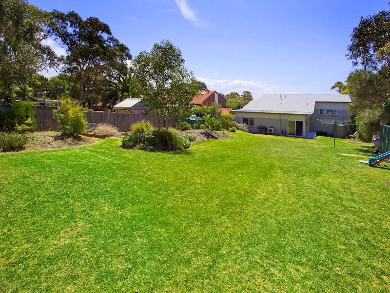 62 Barton Drive, Kiama Downs NSW 2533