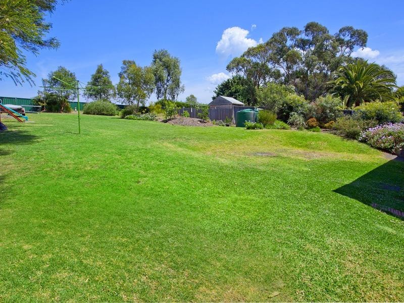 62 Barton Drive, Kiama Downs NSW 2533