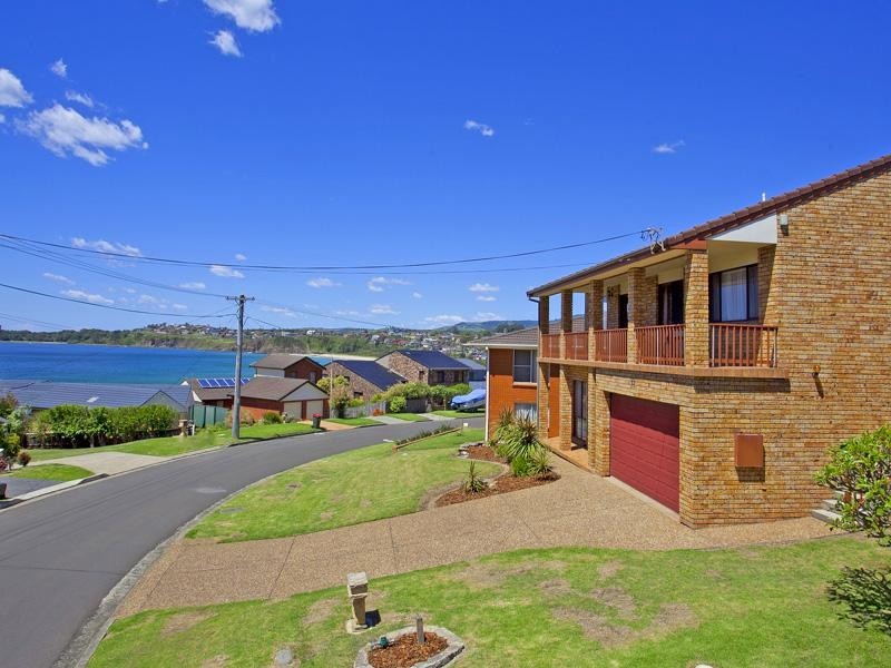 77 Johnson Street, Kiama Downs NSW 2533