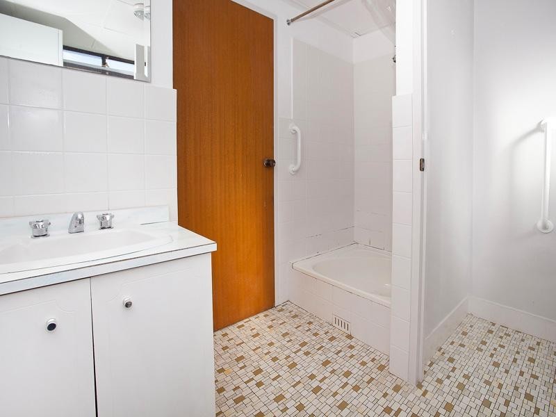 2/4 James Lane, Kiama NSW 2533