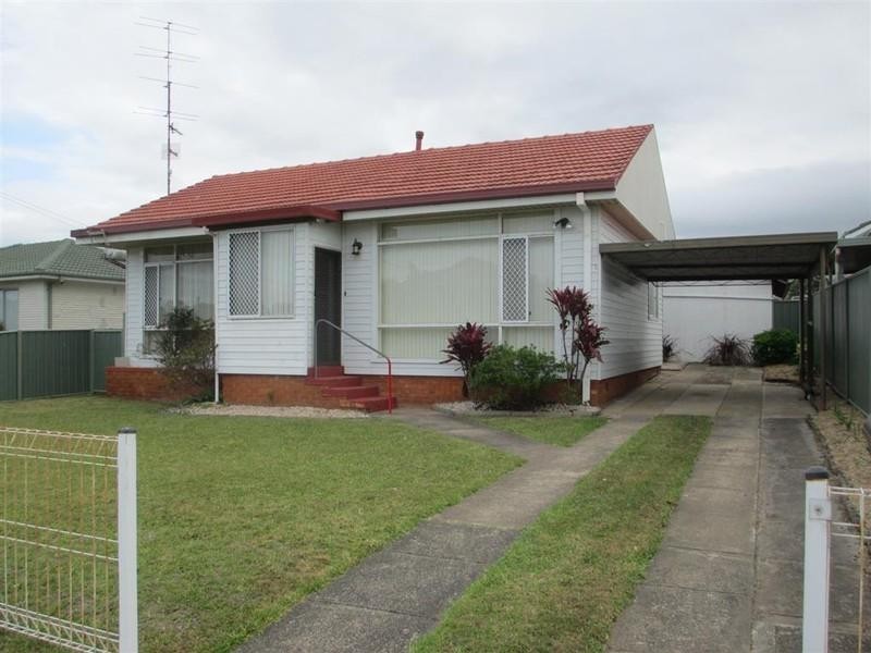 31 McGregor Avenue, Barrack Heights NSW 2528