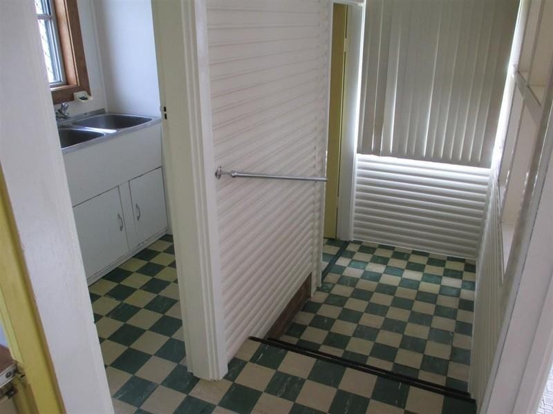 31 McGregor Avenue, Barrack Heights NSW 2528