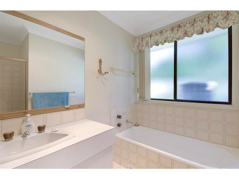 77 Hillview Circuit, Kiama NSW 2533