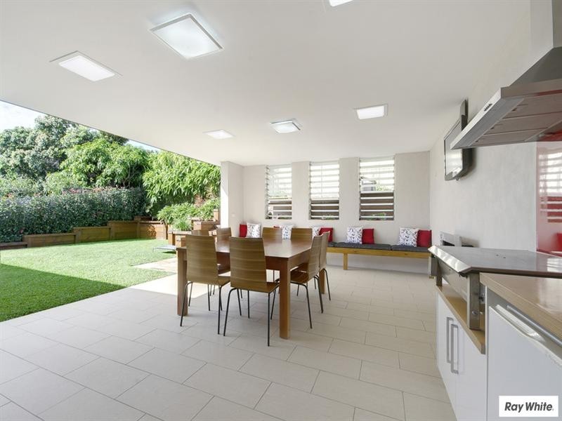 14 Tharkinna Avenue, Kiama NSW 2533