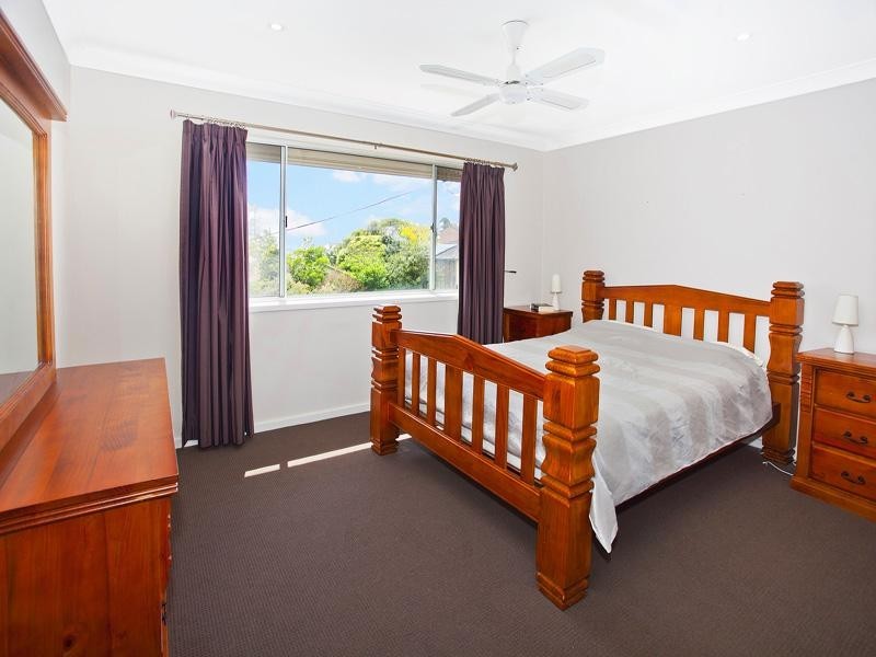 13 Flinders Avenue, Kiama Downs NSW 2533