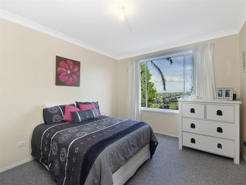 11 Irvine Street, Kiama NSW 2533