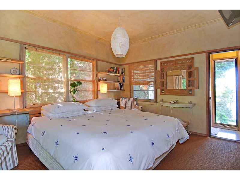 2 Pheasant Point Drive, Kiama NSW 2533