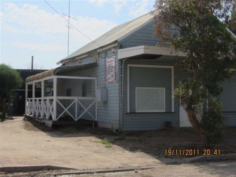 22 Rowena Street, Wee Waa NSW 2388