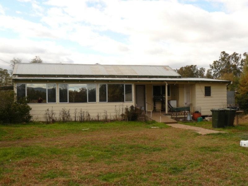 28 Elcombe Road, Bingara NSW 2404