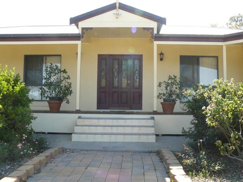 20 Tranquility Road, Moree NSW 2400