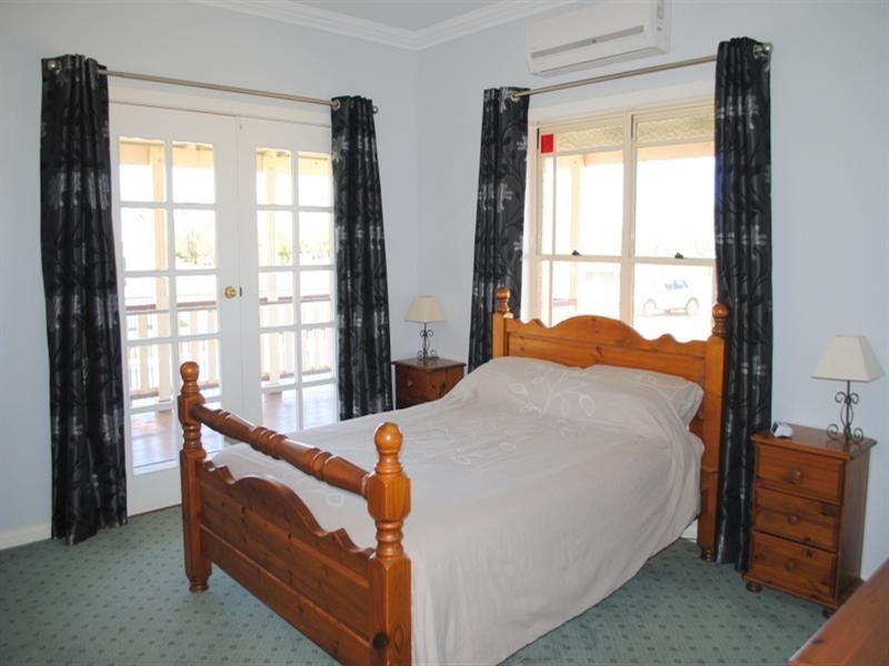 Moree NSW 2400