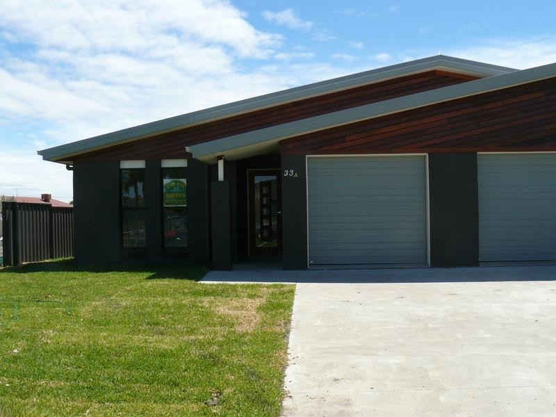 33a Bottlebrush Drive, Moree NSW 2400