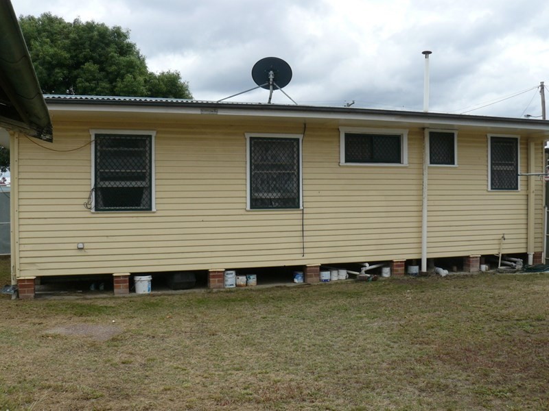 32 Adelaide Street, Moree NSW 2400