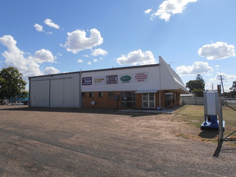 6 Jones Avenue, Moree NSW 2400