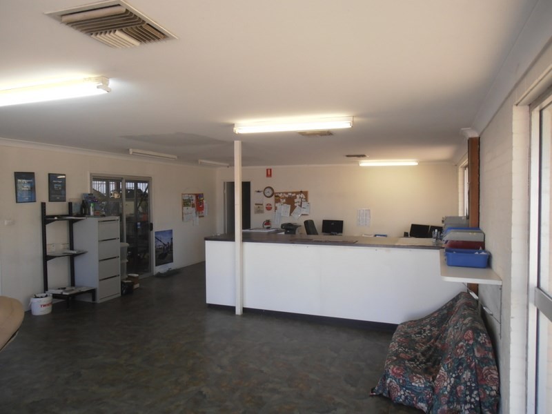 6 Jones Avenue, Moree NSW 2400