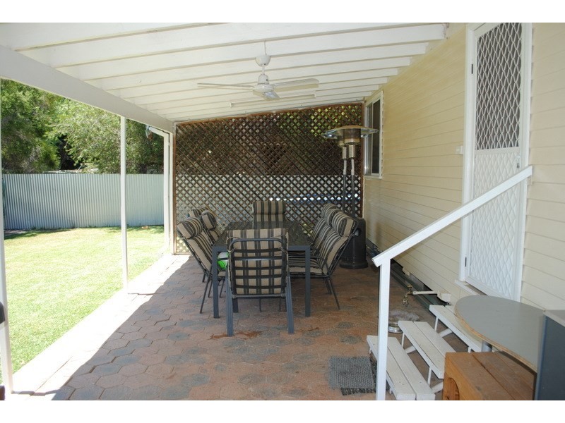 27 Drummond Street, Moree NSW 2400