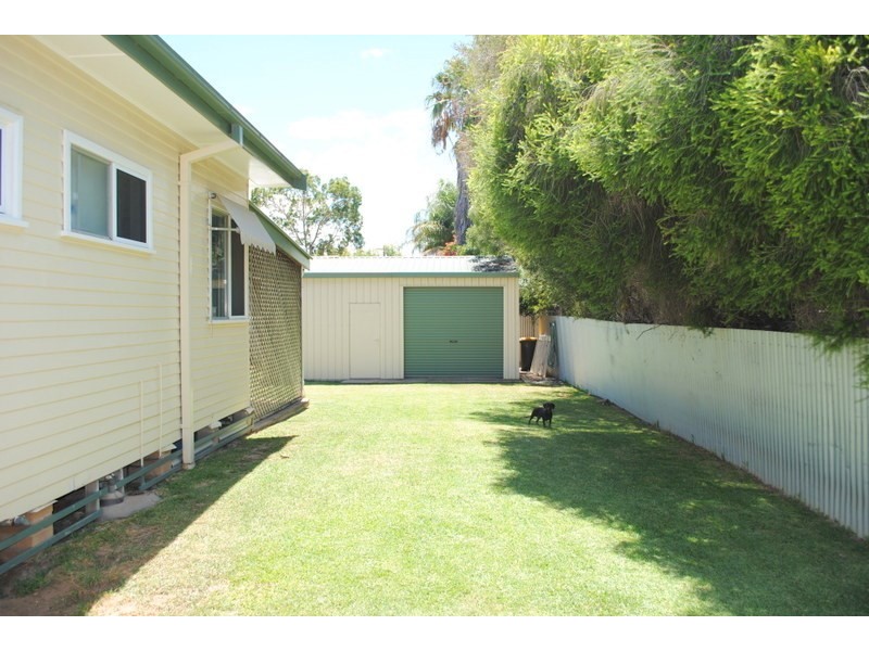 27 Drummond Street, Moree NSW 2400