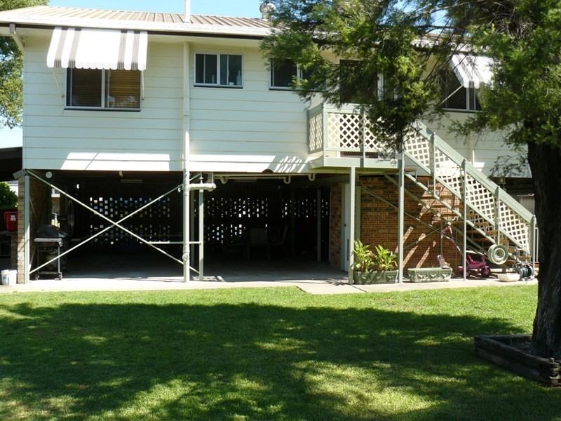 14 Kamilaroi Drive, Moree NSW 2400