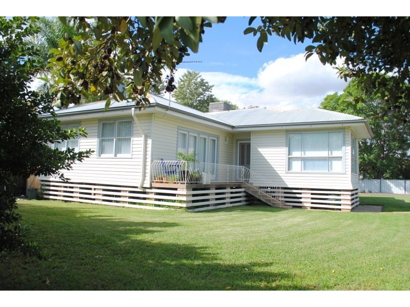 10 Ruse Street, Moree NSW 2400
