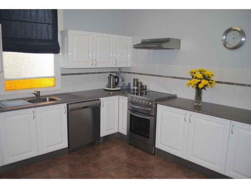 6 Edward Street, Moree NSW 2400