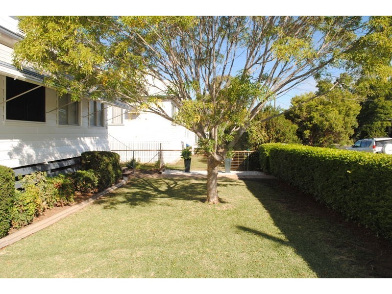 6 Edward Street, Moree NSW 2400