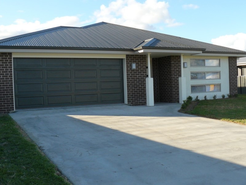 35 Bottlebrush Drive, Moree NSW 2400