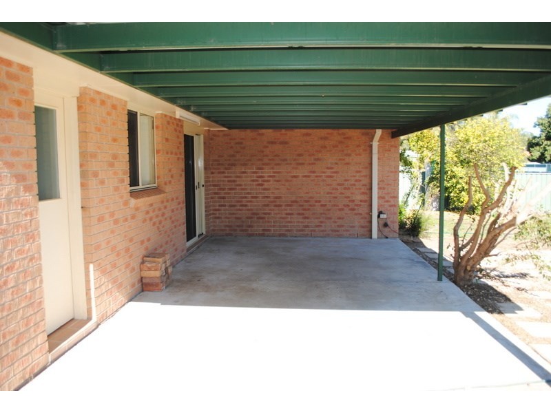 33 Brigalow Drive, Moree NSW 2400