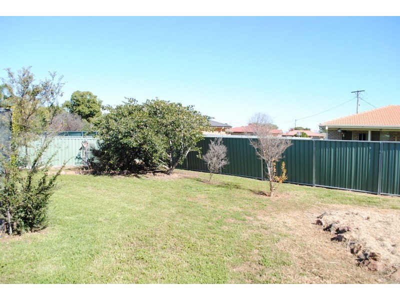 33 Brigalow Drive, Moree NSW 2400