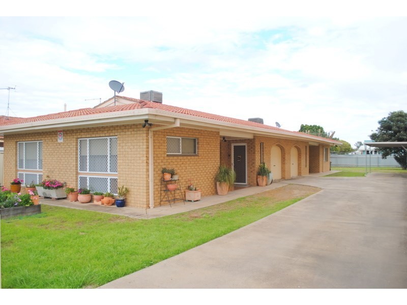 2-9 Dover Street, Moree NSW 2400