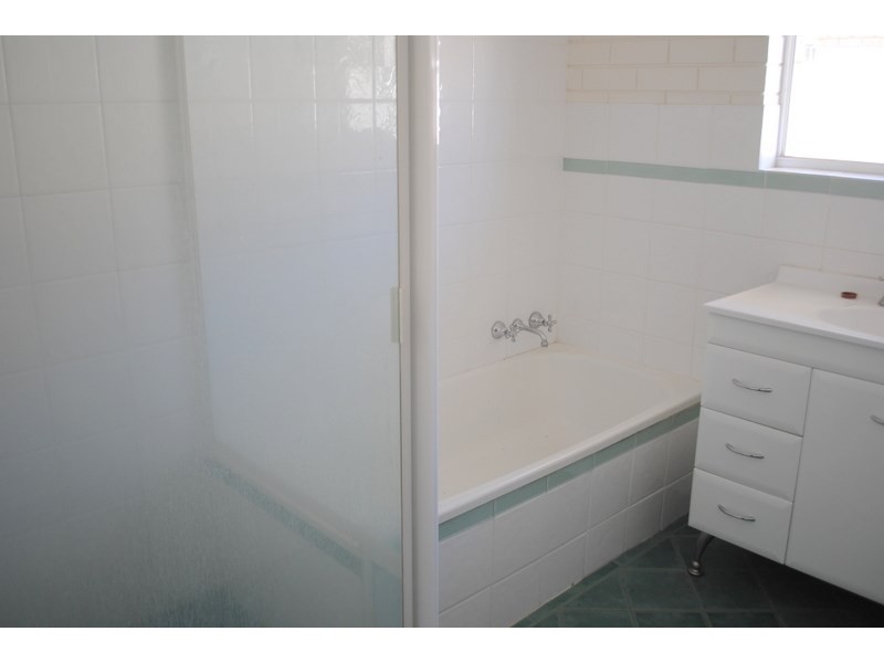 2-9 Dover Street, Moree NSW 2400