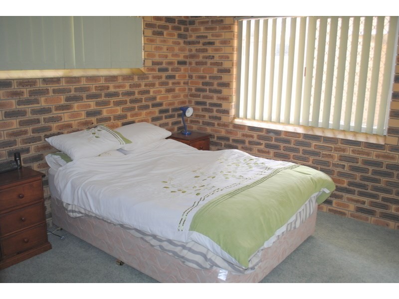 2-9 Dover Street, Moree NSW 2400