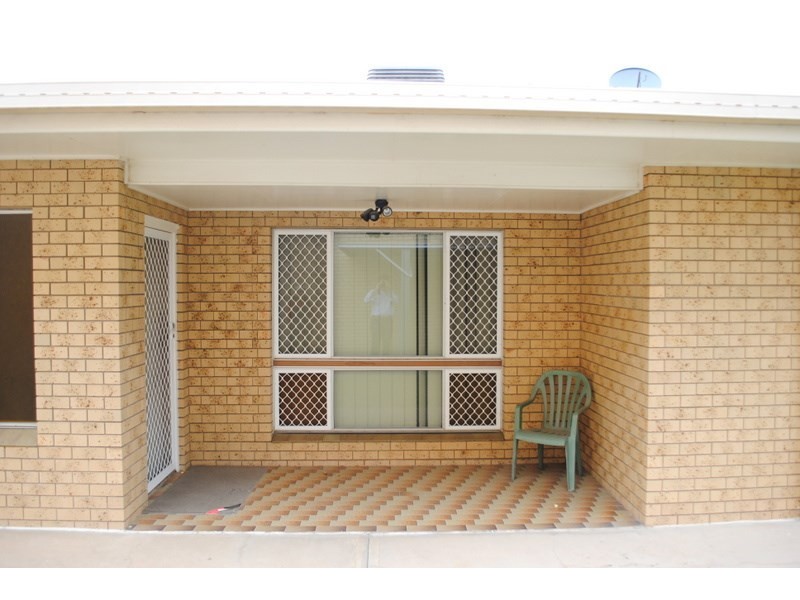 2-9 Dover Street, Moree NSW 2400