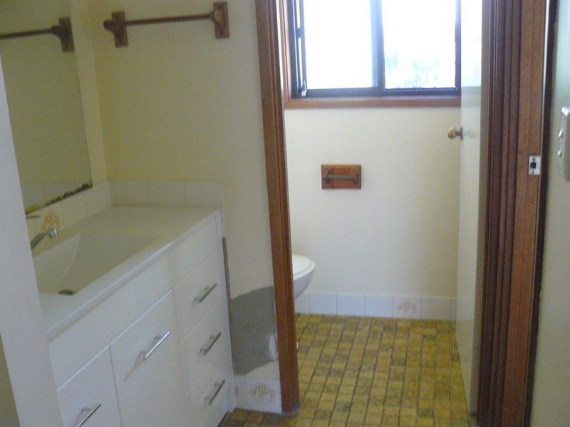 11 Boland Drive, Moree NSW 2400