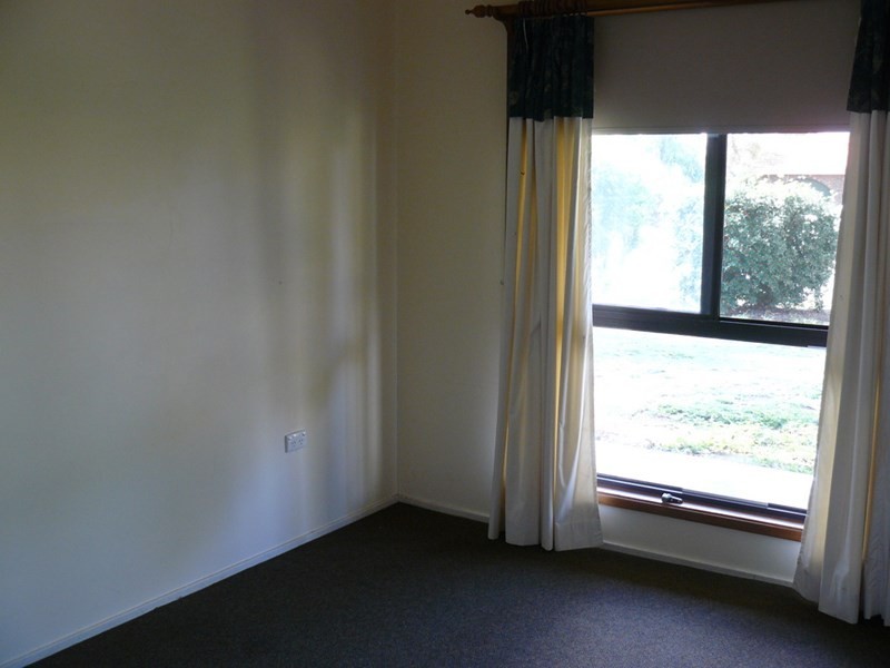 11 Boland Drive, Moree NSW 2400