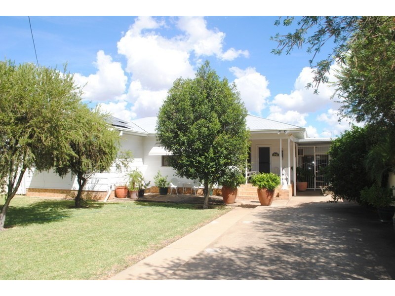 385 Boston Street, Moree NSW 2400