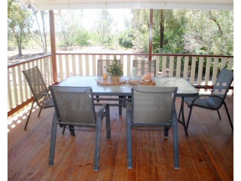 19 Carnarvon Highway, Moree NSW 2400