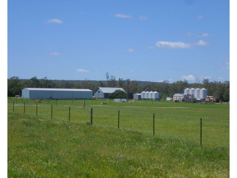 Crooble NSW 2400